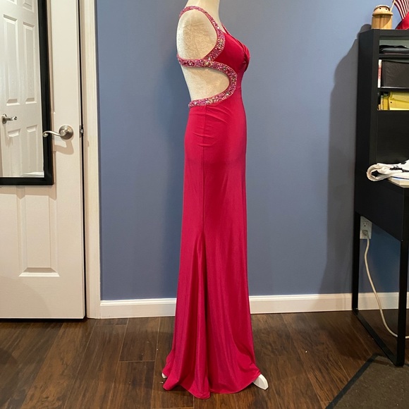 Only worn once! - Picture 3 of 6